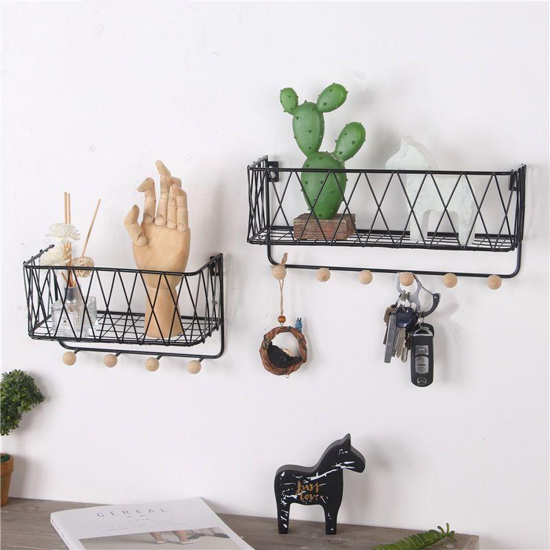 Hanging shelf with hangers - black, 25.5 cm