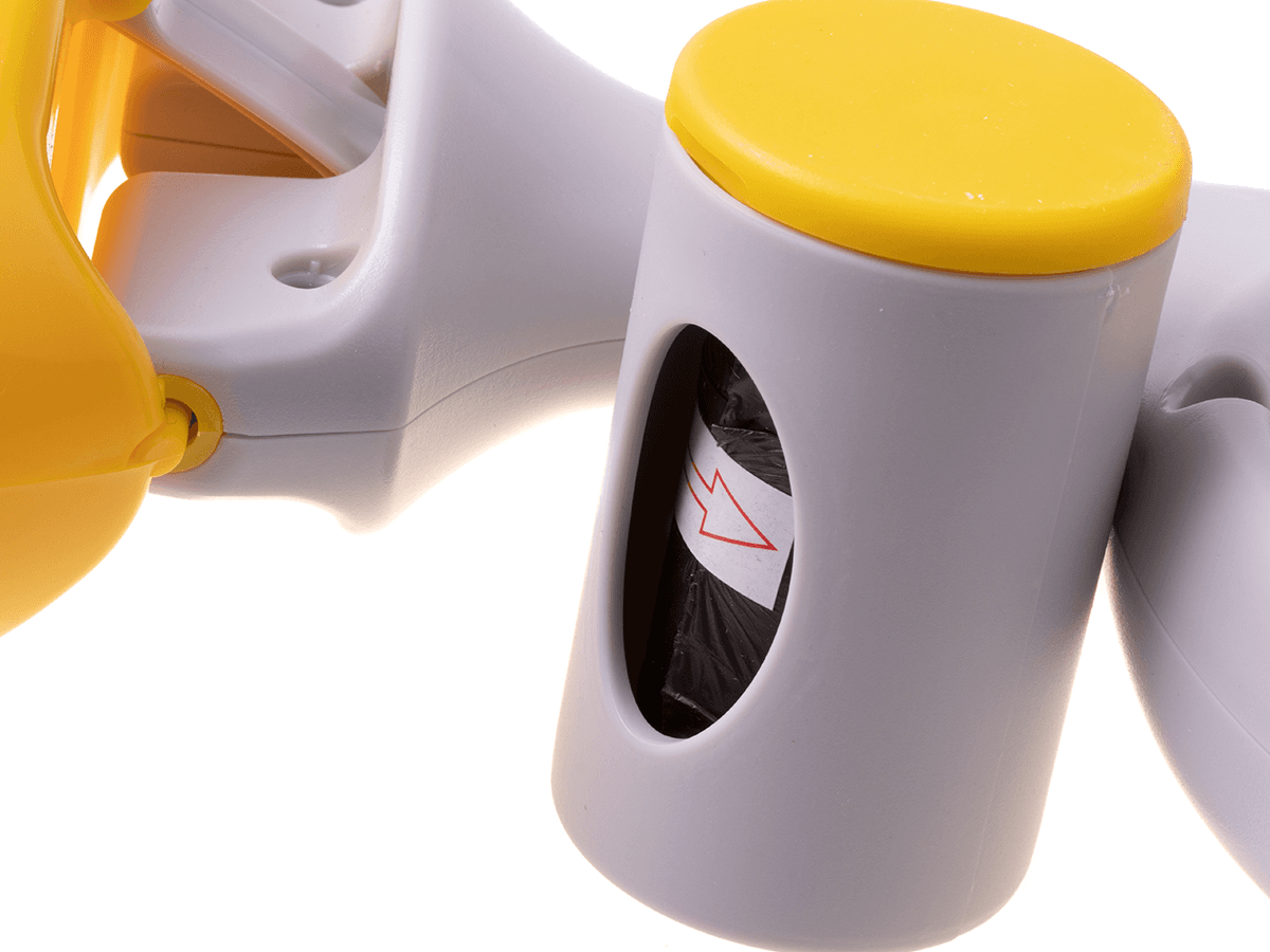 Automatic scoop to collect faeces - yellow