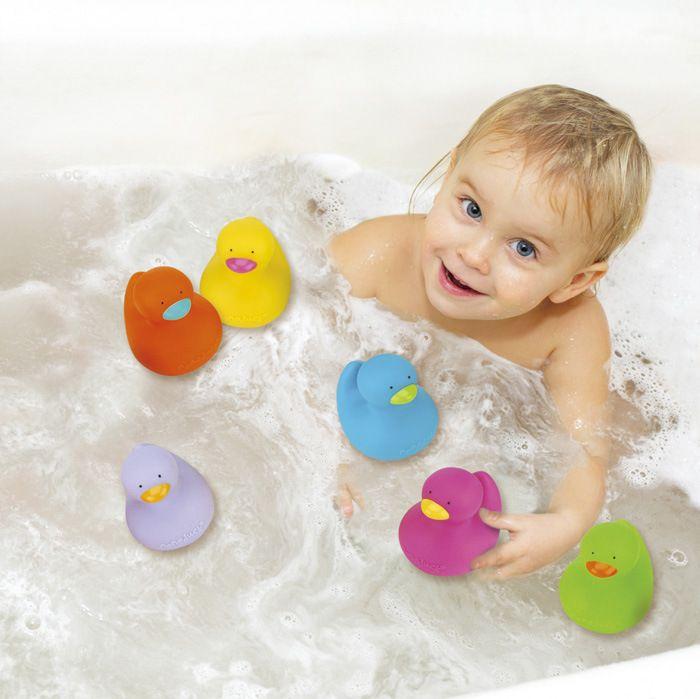 Bath toy - Set of ducklings (6 pcs.)