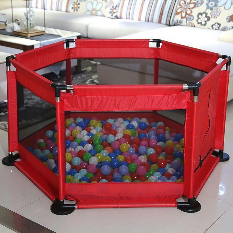 Baby playpen / dry ball pool - red