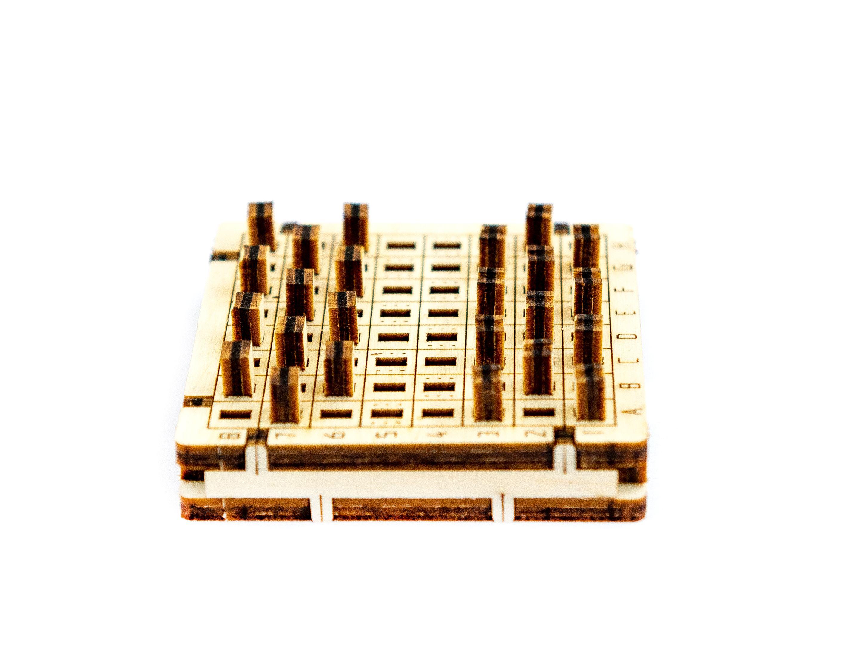 Drewniane Puzzle 3D – Gra Warcaby z Drewna