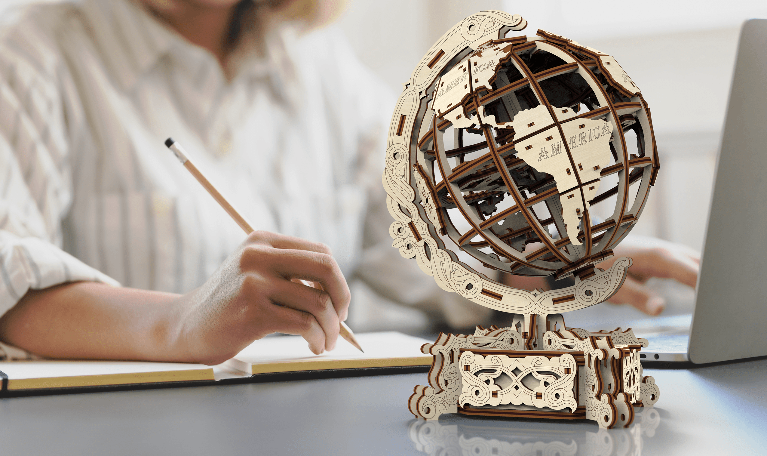 Drewniane Puzzle 3D – Globus