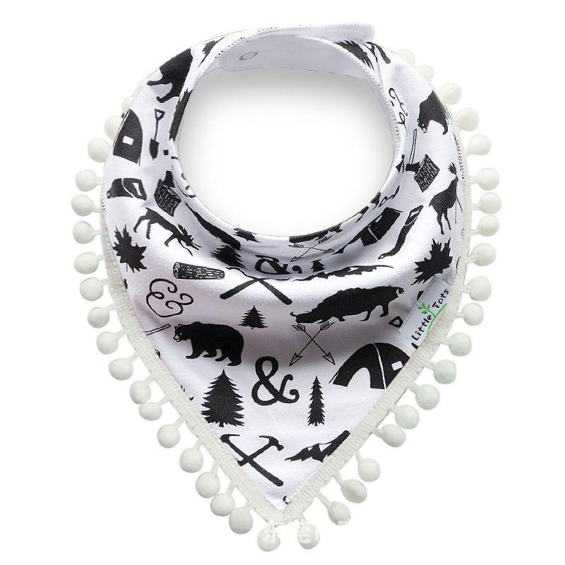Scarf with pompoms for children - forest animals