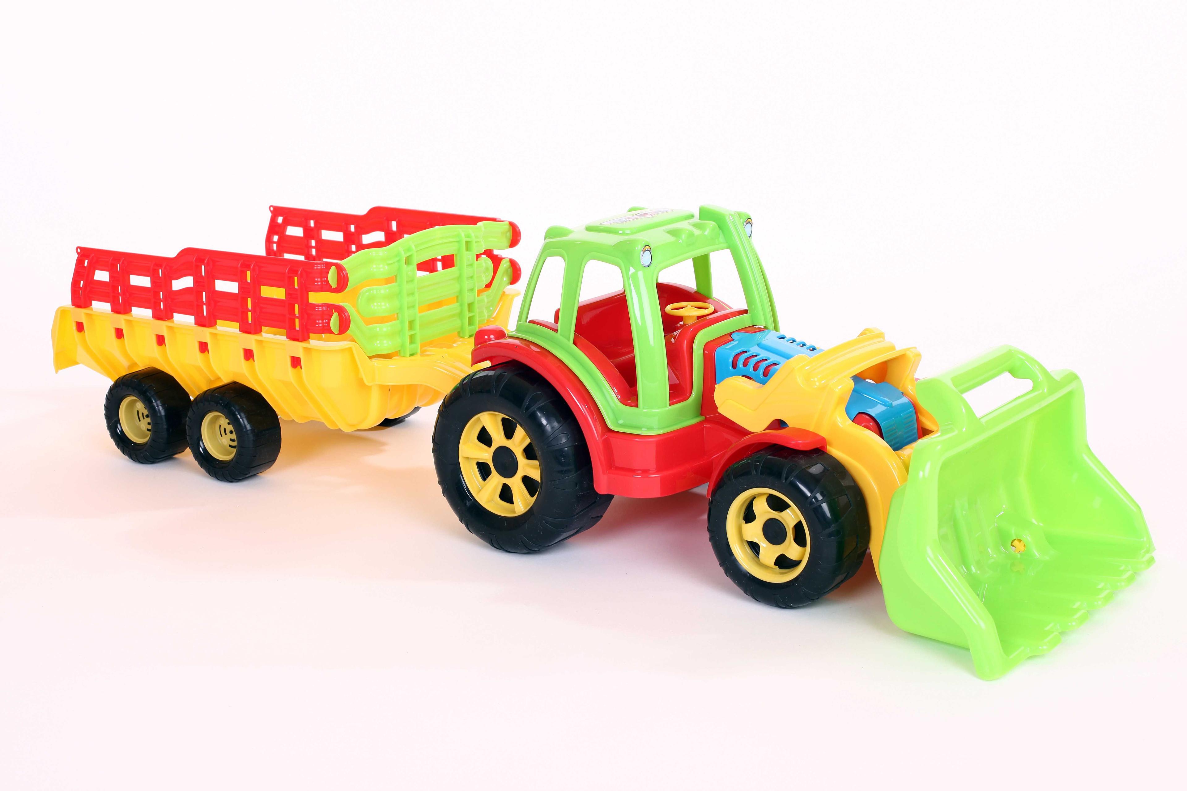 Traktor z przyczepą i ładowarką – model 305