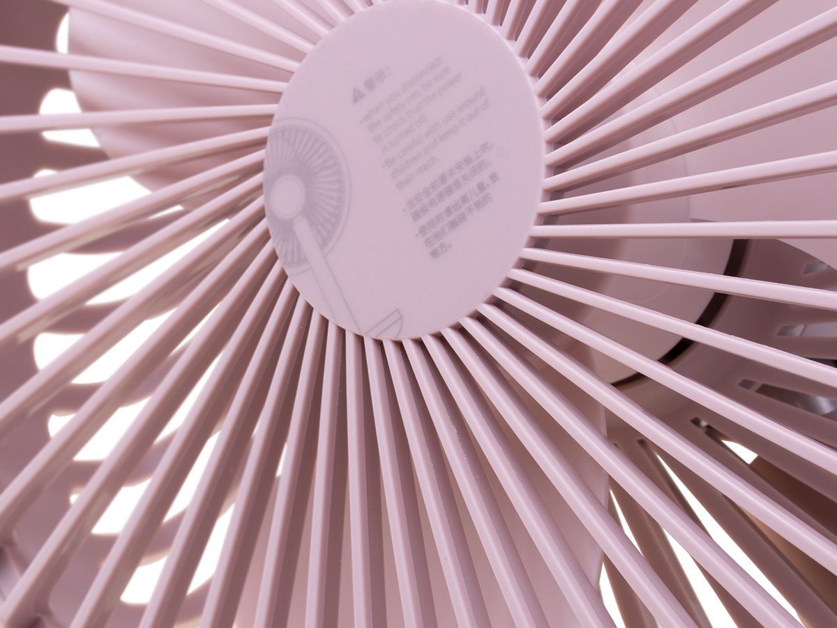 Stolní ventilátor Xiaomi SOLOVE - růžový od domeshop.cz