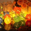 Lampki dekoracyjne LED cotton balls - wielokolorowe
